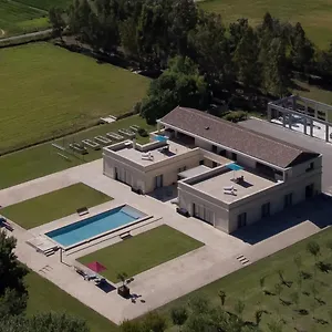 Domaine Des Eucalyptus Bed & Breakfast